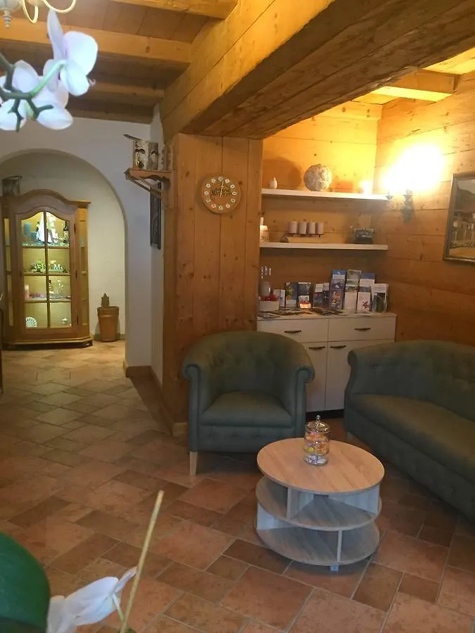 Landgasthof Kirchmayer Farchant Hotel